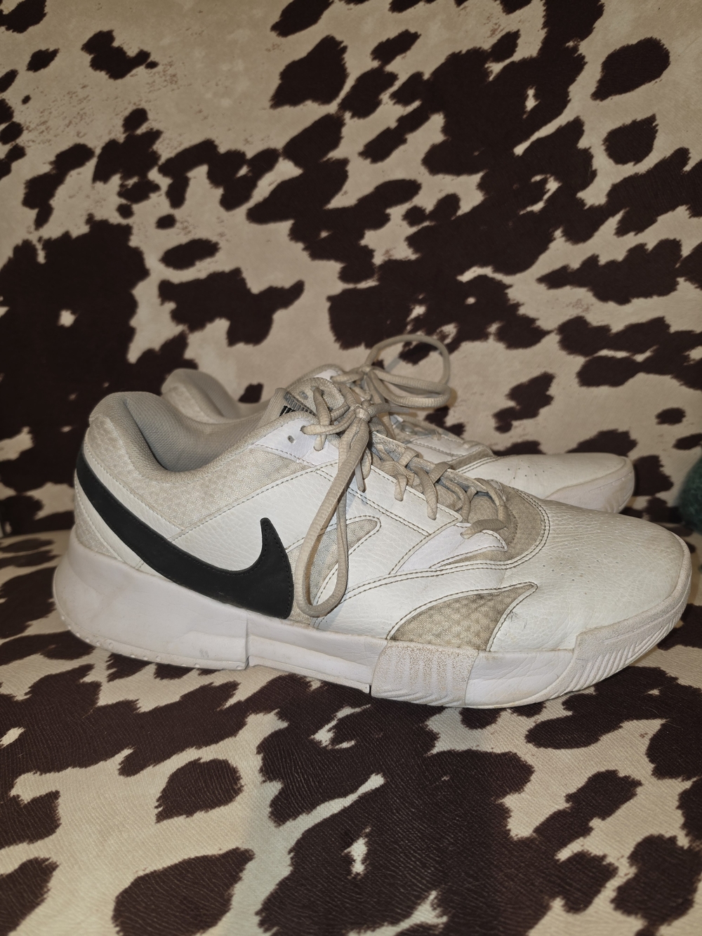 Nike Men’s Court Lite Tennis Shoes
